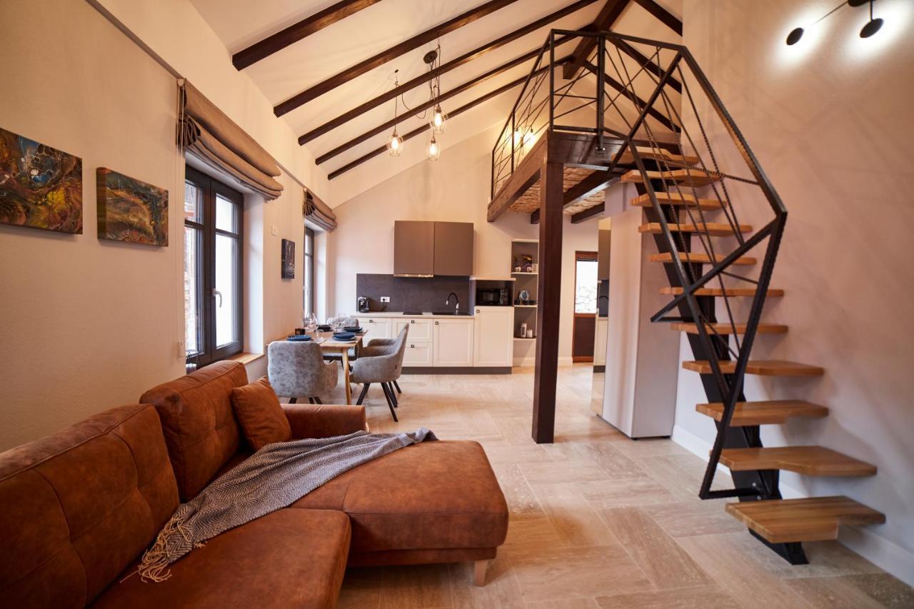 Отель Casa Piti Брашов Экстерьер фото