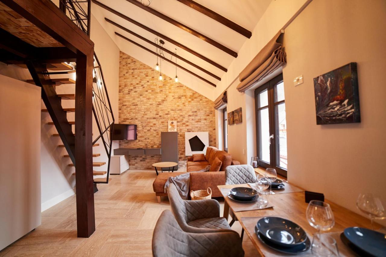 Отель Casa Piti Брашов Экстерьер фото