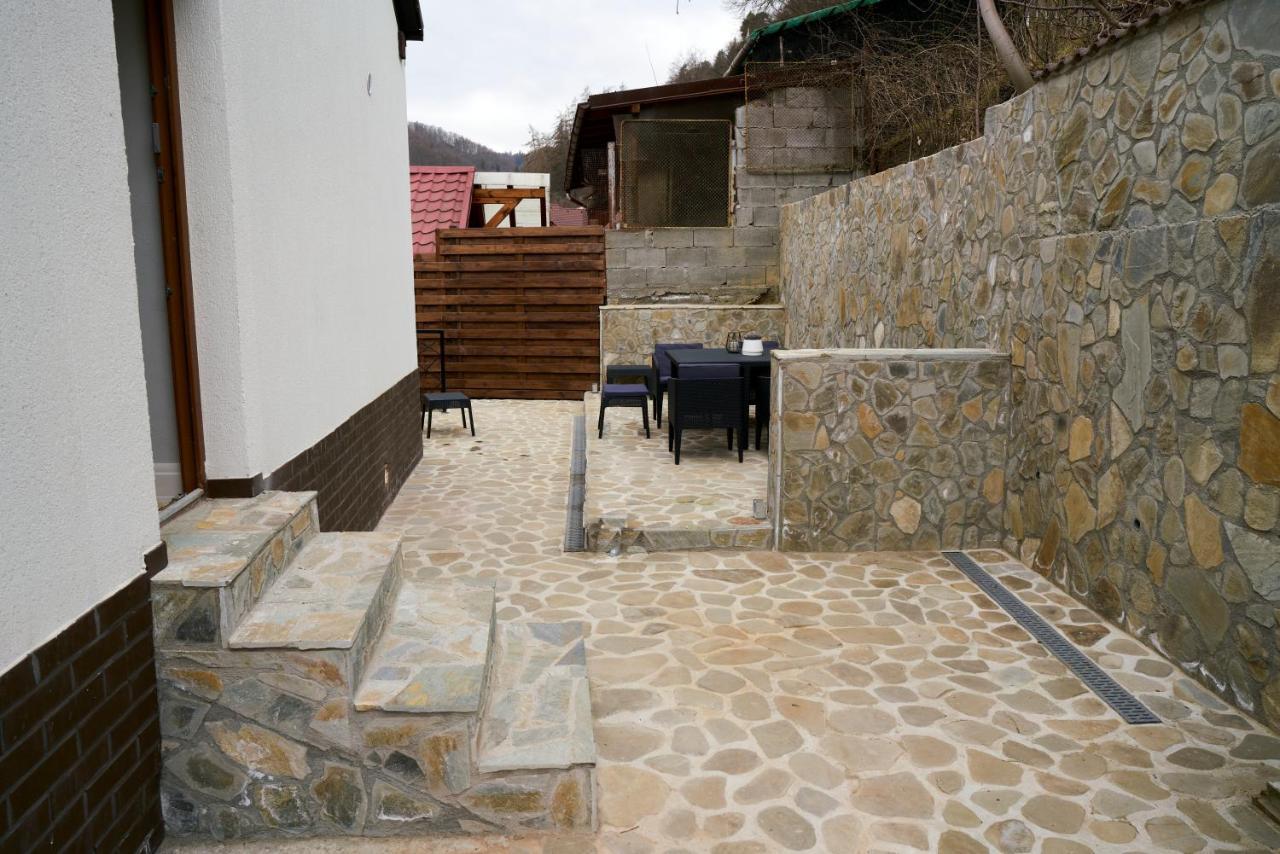 Отель Casa Piti Брашов Экстерьер фото